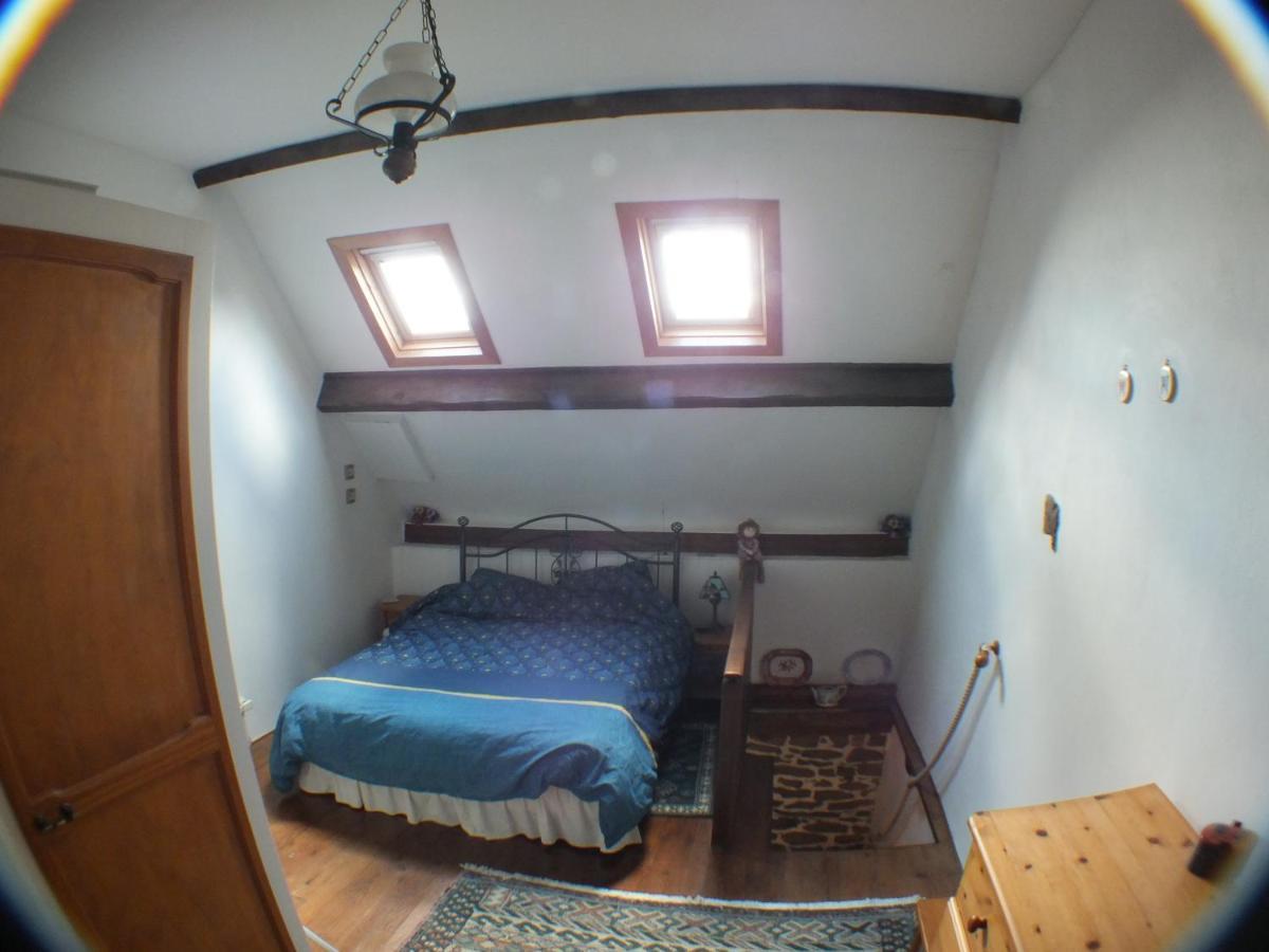 La Maison De Poupee Berrien Ngoại thất bức ảnh